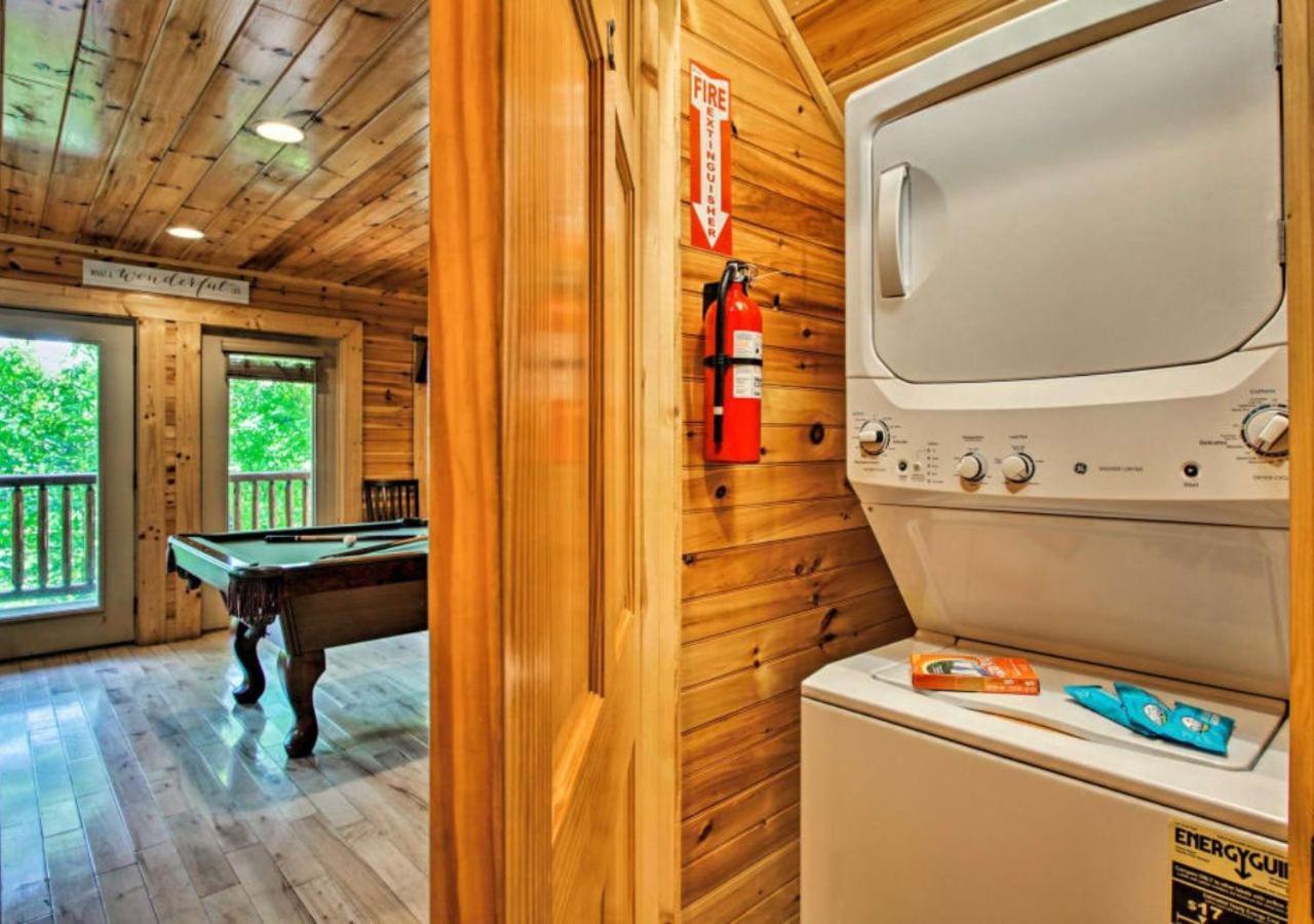Fabulous Pet-Friendly, Family Cabin With Outdoor Kitchen, Hot Tub, Sauna, Fireplace, Theater Room, Arcade, Pool Table, And Fire Pit Within Minuties Of Dollywood セバービル エクステリア 写真