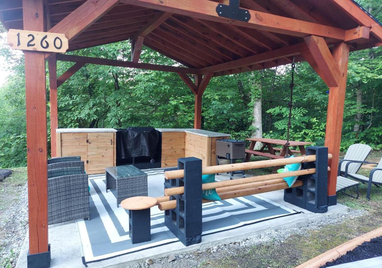 Fabulous Pet-Friendly, Family Cabin With Outdoor Kitchen, Hot Tub, Sauna, Fireplace, Theater Room, Arcade, Pool Table, And Fire Pit Within Minuties Of Dollywood セバービル エクステリア 写真