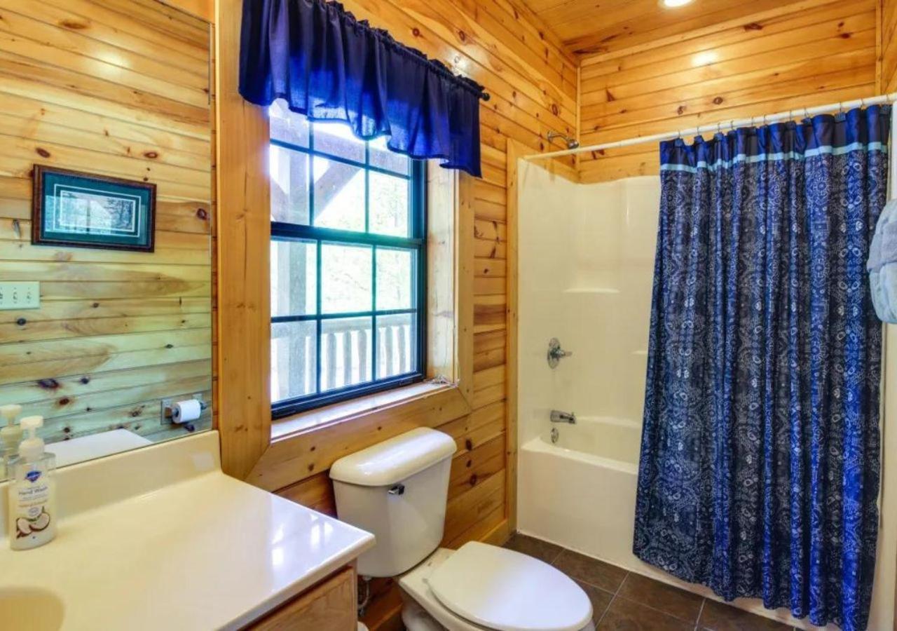Fabulous Pet-Friendly, Family Cabin With Outdoor Kitchen, Hot Tub, Sauna, Fireplace, Theater Room, Arcade, Pool Table, And Fire Pit Within Minuties Of Dollywood セバービル エクステリア 写真